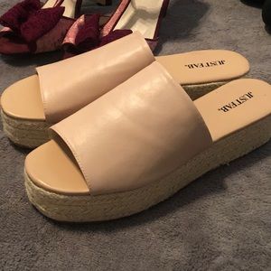 Women’s JustFab sandals